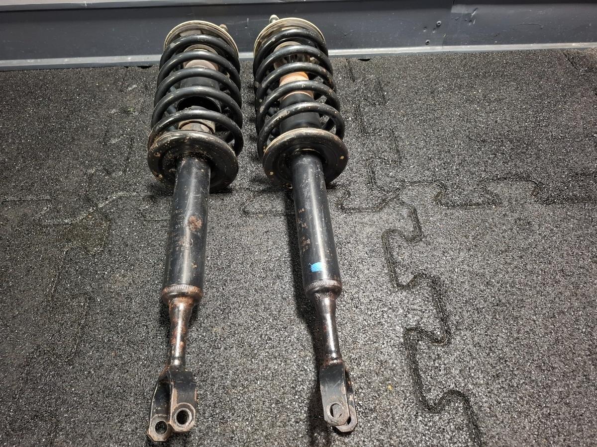 Set arcuri cu amortizoare fata VOLKSWAGEN PASSAT Variant 3B6 2000 - 2005 TDI AVB 3B0413031AB