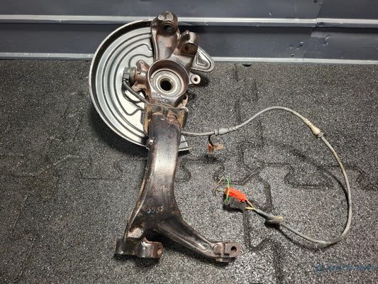 Fuzeta stanga fata VOLKSWAGEN PASSAT Variant 3B6 2000 - 2005 TDI AVB 3B0615311