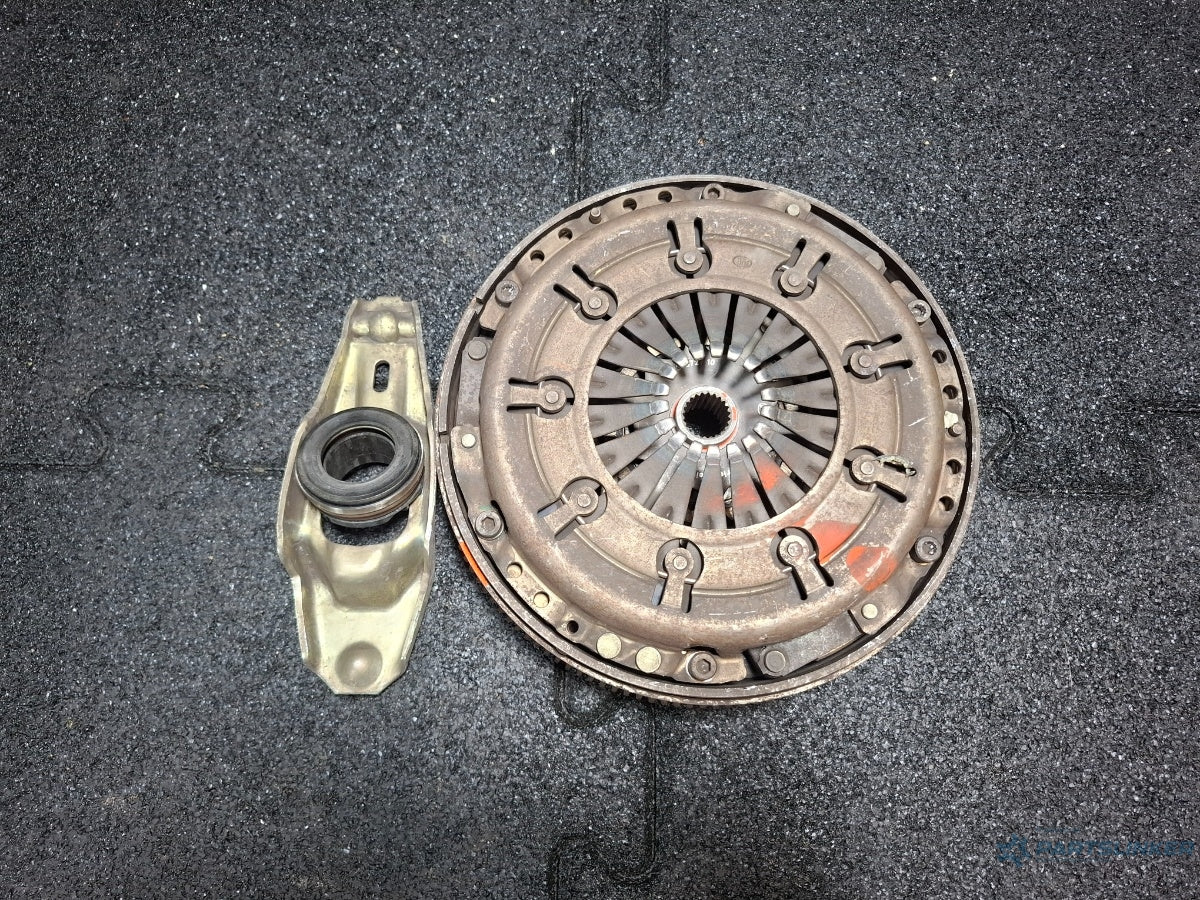 Kit ambreiaj 5+1 VOLKSWAGEN PASSAT Variant 3B6 2000 - 2005 1.9 TDI AVB 071105266