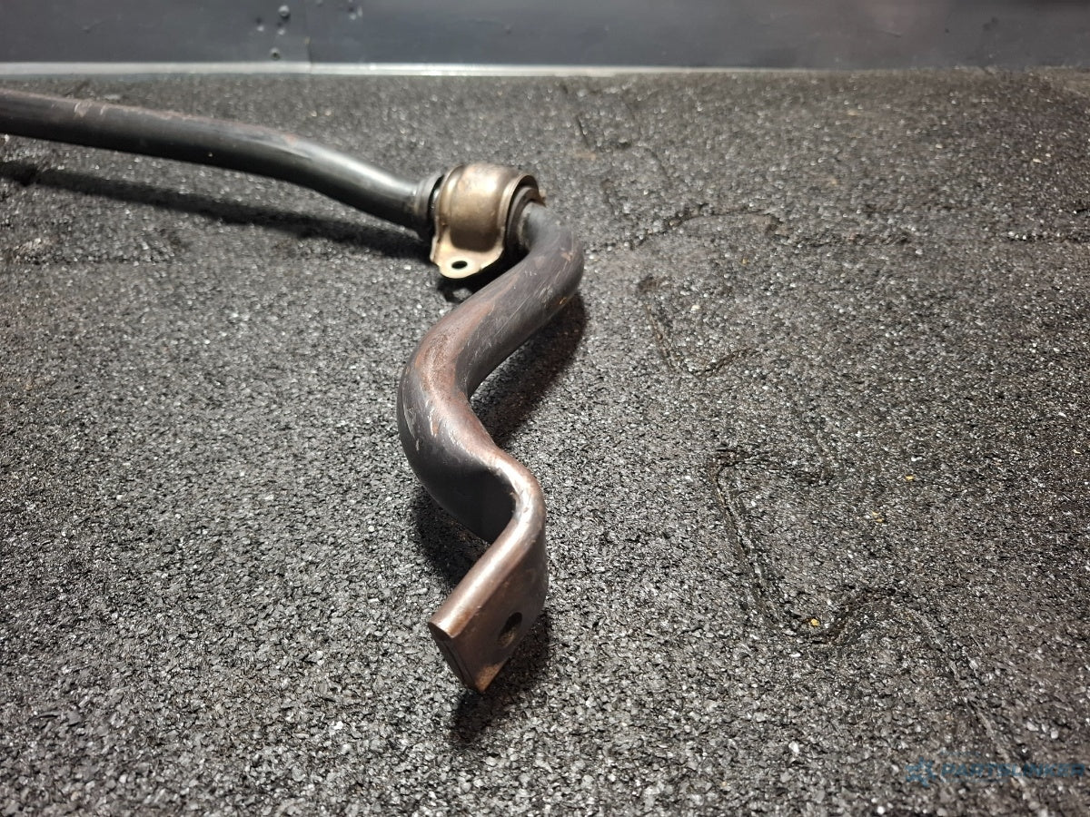 Bara stabilizatoare fata VOLKSWAGEN PASSAT Variant 3B6 2000 - 2005 TDI AVB 8D0411309M