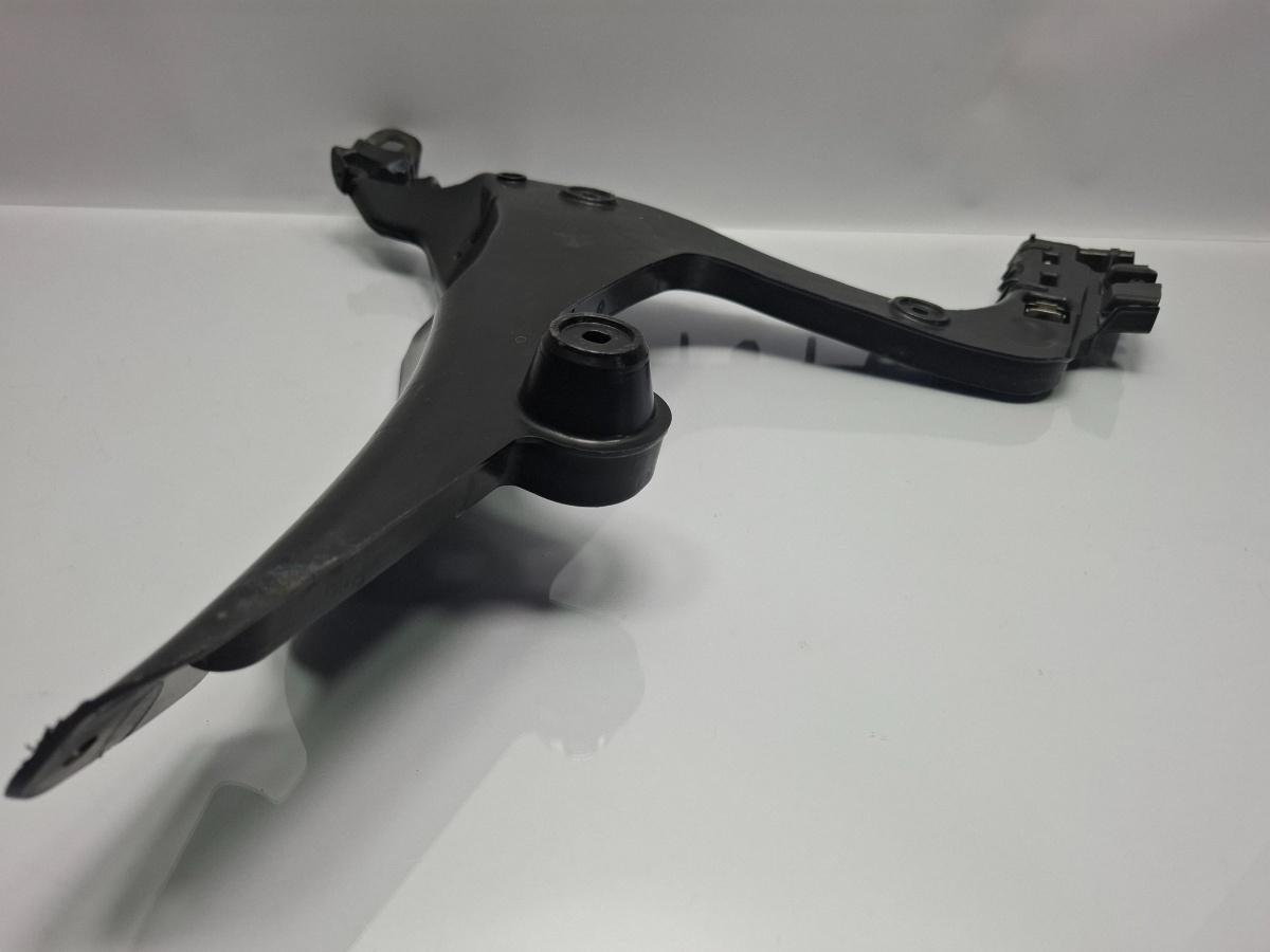 Suport bara dreapta spate AUDI A3 II Sportback 8PA 2004 - 2015 TDI BKC, BLS, BXE 8P4807378A