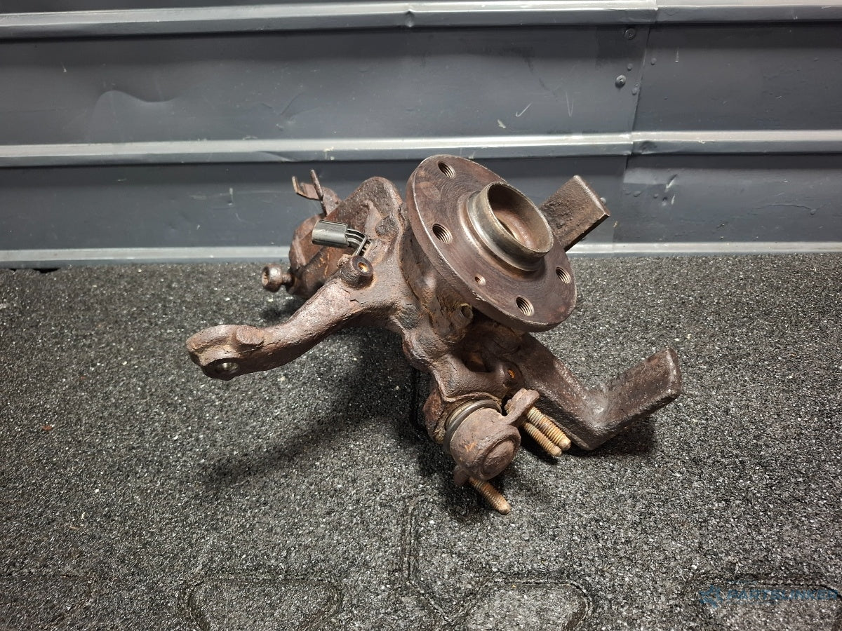 Fuzeta dreapta fata AUDI A3 II Sportback 8PA 2004 - 2015 TDI BKC, BLS, BXE 1K0407256P