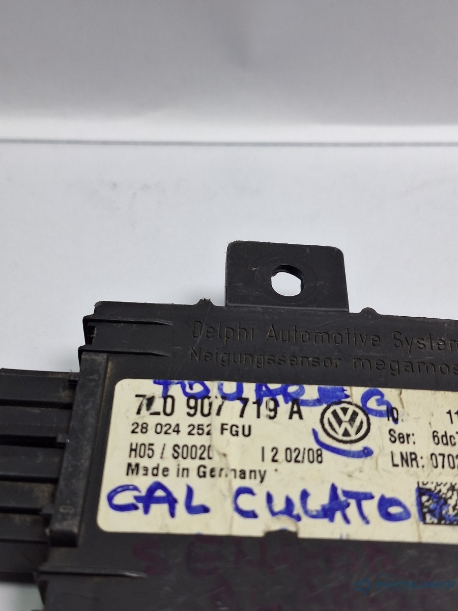 Modul/unitate de control alarma VOLKSWAGEN TOUAREG 7LA, 7L6, 7L7 2002 - 2013 R5 TDI BAC, BPE 7L0907719A