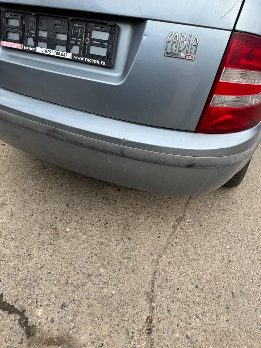 Capota portbagaj SKODA FABIA Sedan 6Y3 1999 - 2007 albastru LF7U