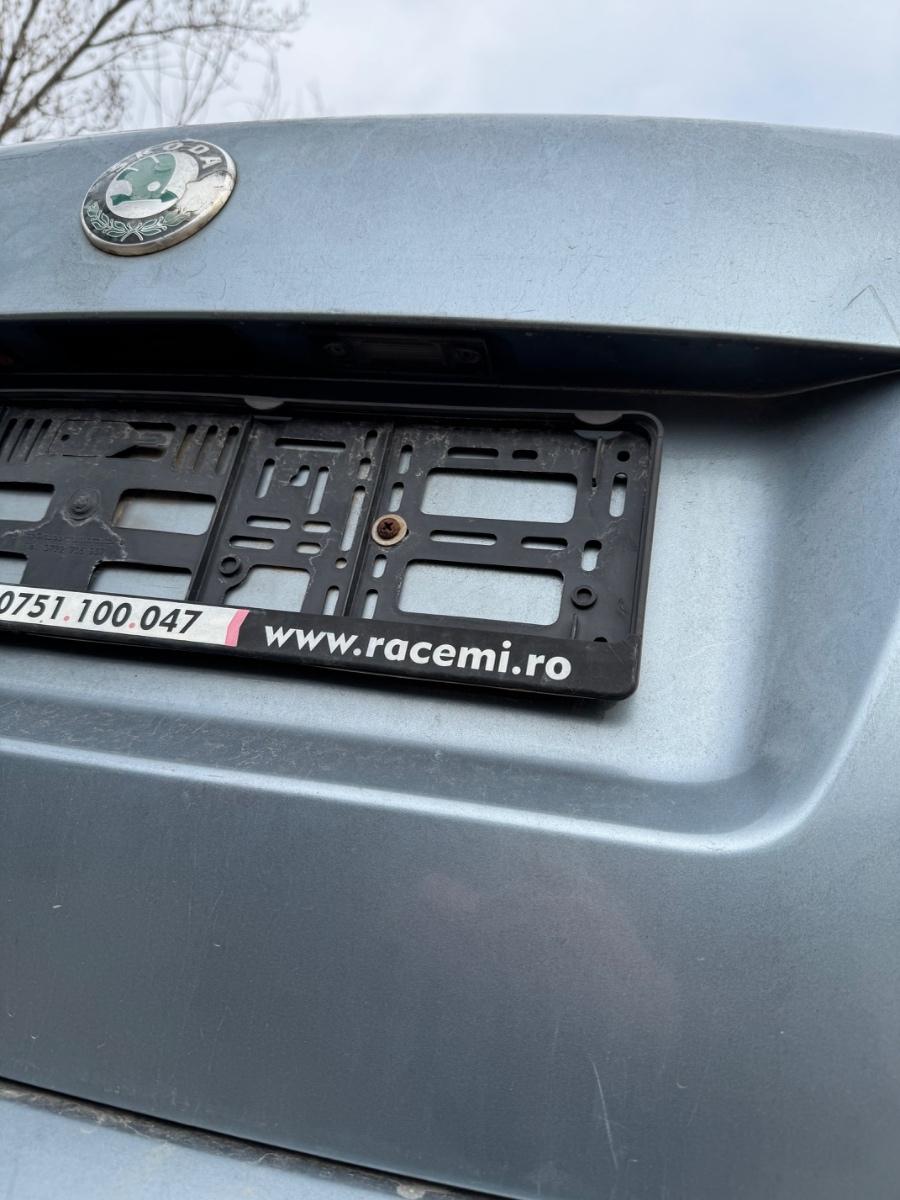 Capota portbagaj SKODA FABIA Sedan 6Y3 1999 - 2007 albastru LF7U