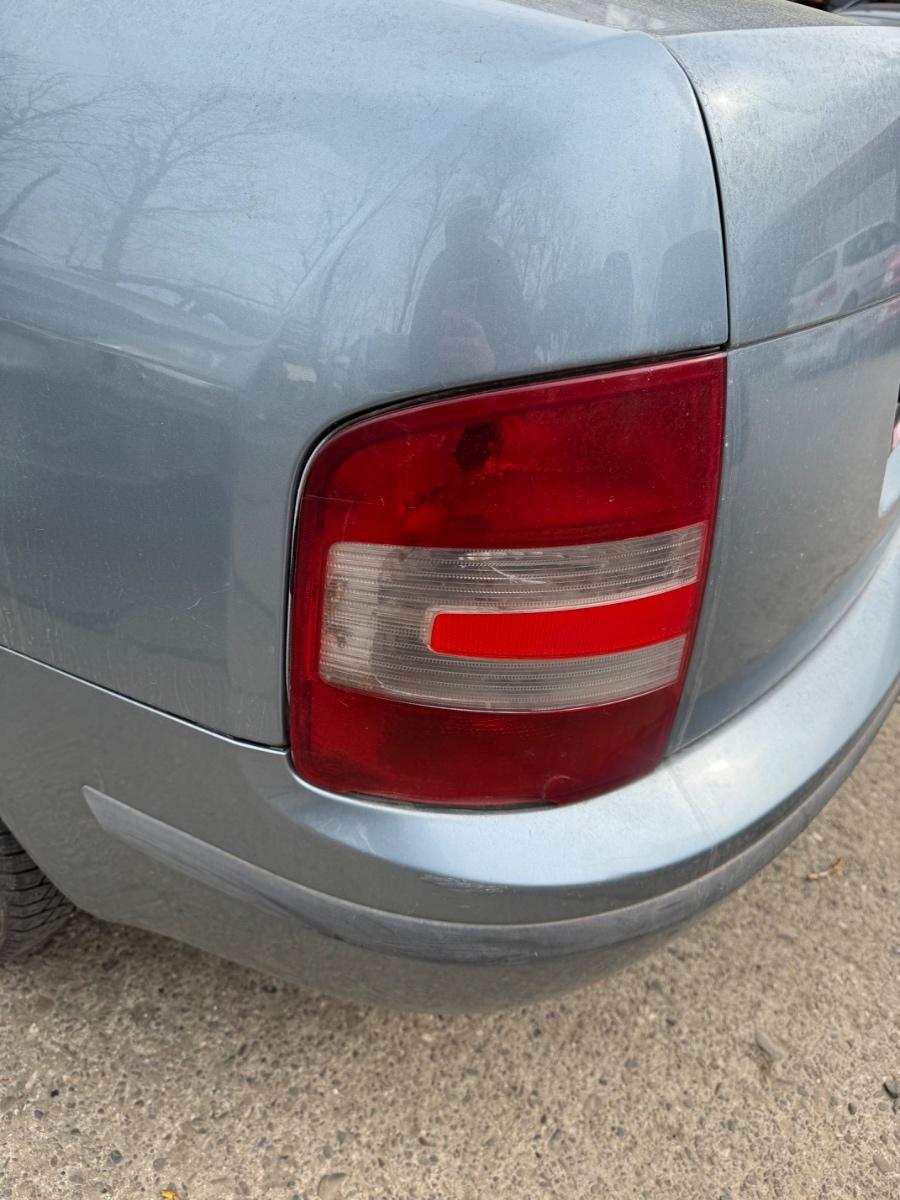 Aripa spate stanga spate SKODA FABIA Sedan  6Y3 1999 - 2007 albastru LF7U