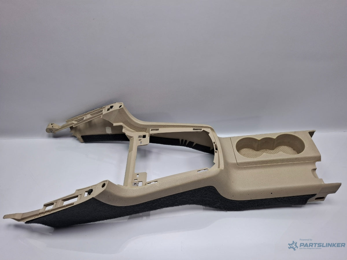 Consola centrala SKODA SUPERB 3U4 2001 - 2008 TDI AVF, AWX 3U1863241