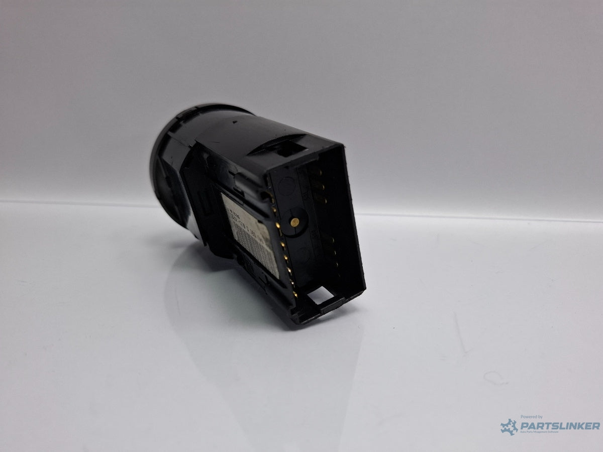 Bloc lumini SKODA SUPERB 3U4 2001 - 2008 TDI AVF, AWX 1U0941531D