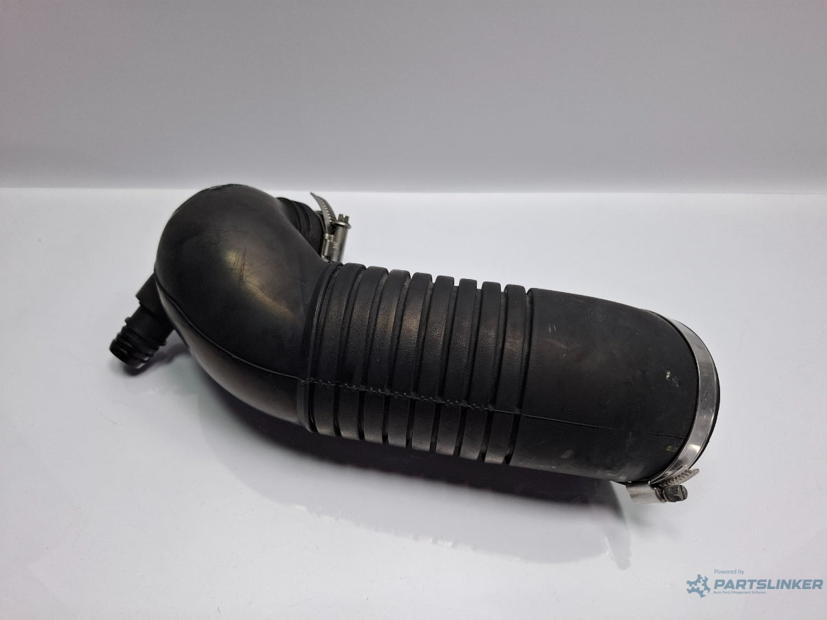 Conducta admisie aer SKODA SUPERB 3U4 2001 - 2008 TDI AVF, AWX 8D0129615K