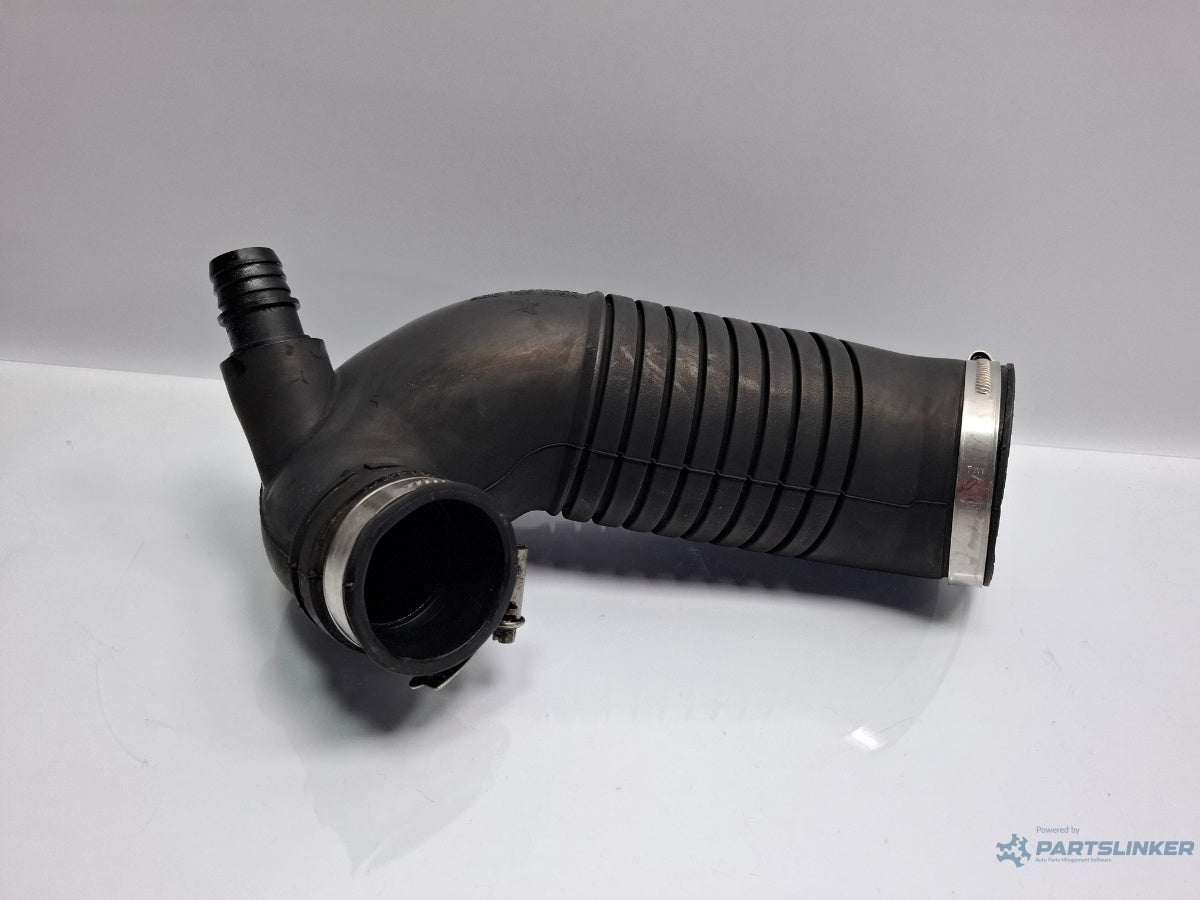 Conducta admisie aer SKODA SUPERB 3U4 2001 - 2008 TDI AVF, AWX 8D0129615K