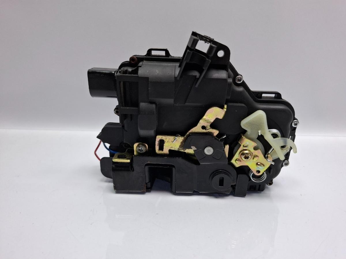 Broasca usa dreapta spate SKODA SUPERB 3U4 2001 - 2008 TDI AVF, AWX 3B4839016M