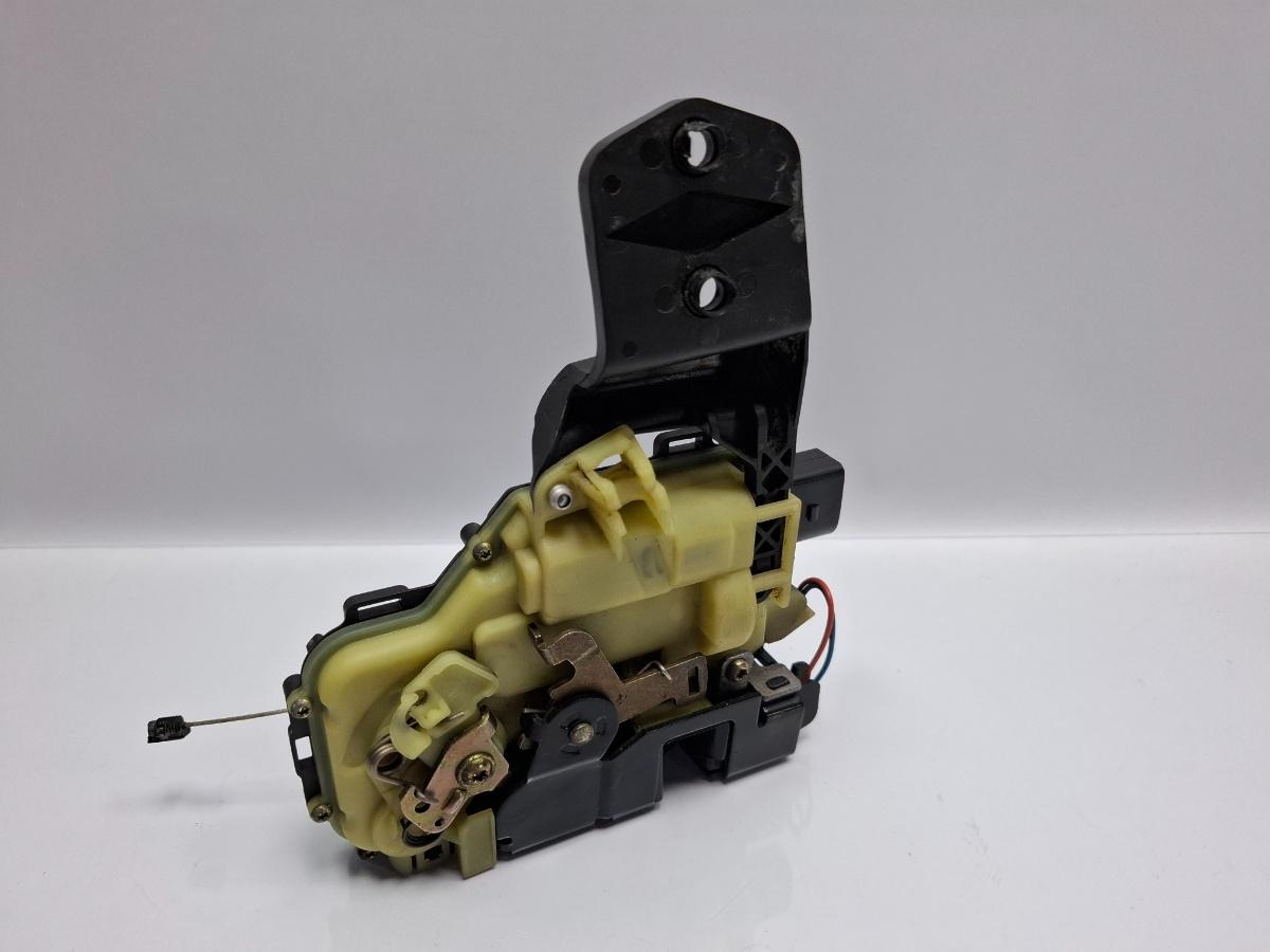 Broasca usa stanga fata SKODA SUPERB 3U4 2001 - 2008 TDI AVF, AWX 3B1837015Q