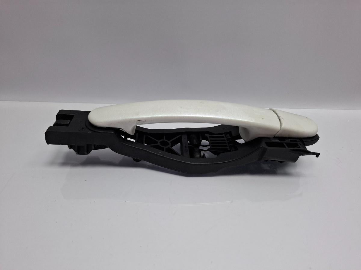 Maner exterior cu suport stanga spate SKODA SUPERB 3U4 2001 - 2008 TDI AVF, AWX 6Y0837885