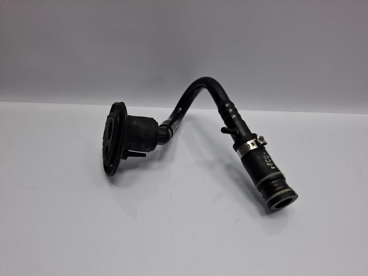Conducta vacuum frana SKODA SUPERB 3U4 2001 - 2008 TDI AVF, AWX 4D0611813A