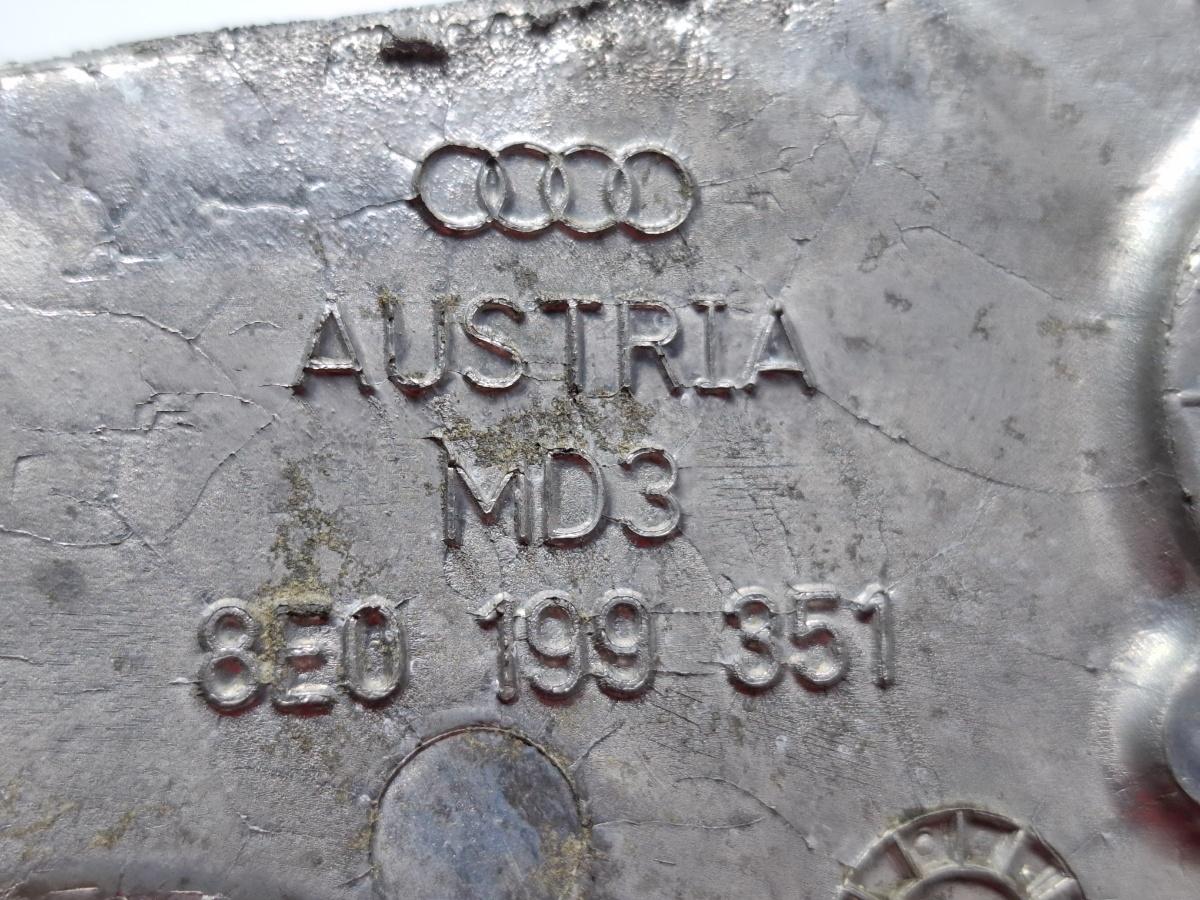 Suport bara stabilizatoare fata stanga SKODA SUPERB 3U4 2001 - 2008 TDI AVF, AWX 8E0199351