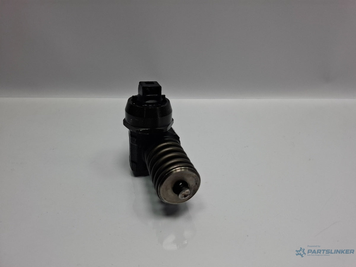 Injector SKODA SUPERB 3U4 2001 - 2008 TDI AVF, AWX 038130073BA