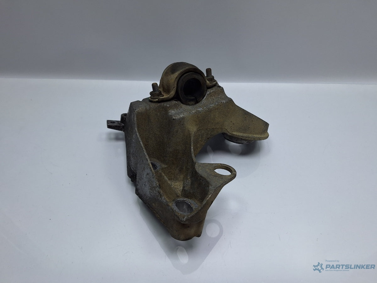 Suport bara stabilizatoare fata dreapta SKODA SUPERB 3U4 2001 - 2008 TDI AVF, AWX 8E0199352F