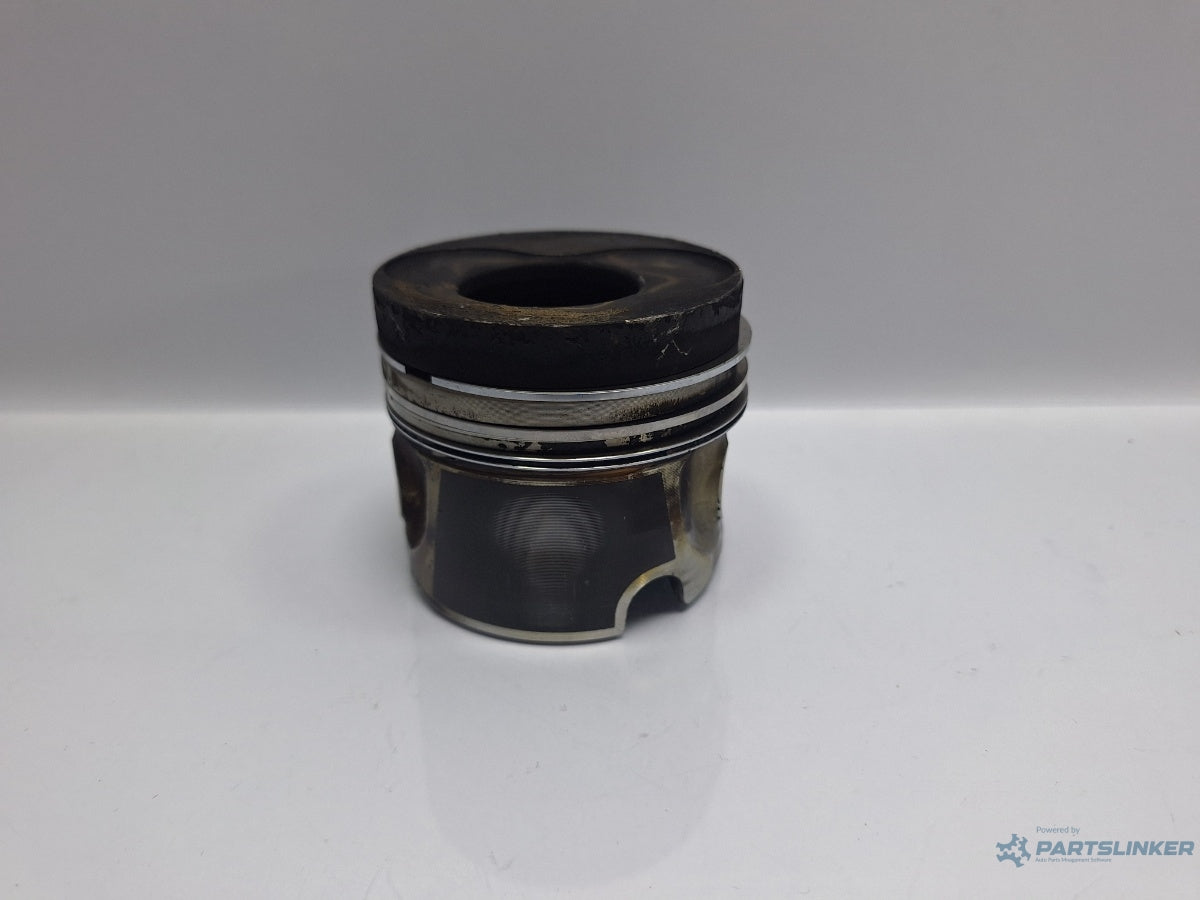 Piston 1/2 SKODA SUPERB 3U4 2001 - 2008 TDI AVF, AWX 038107065EL