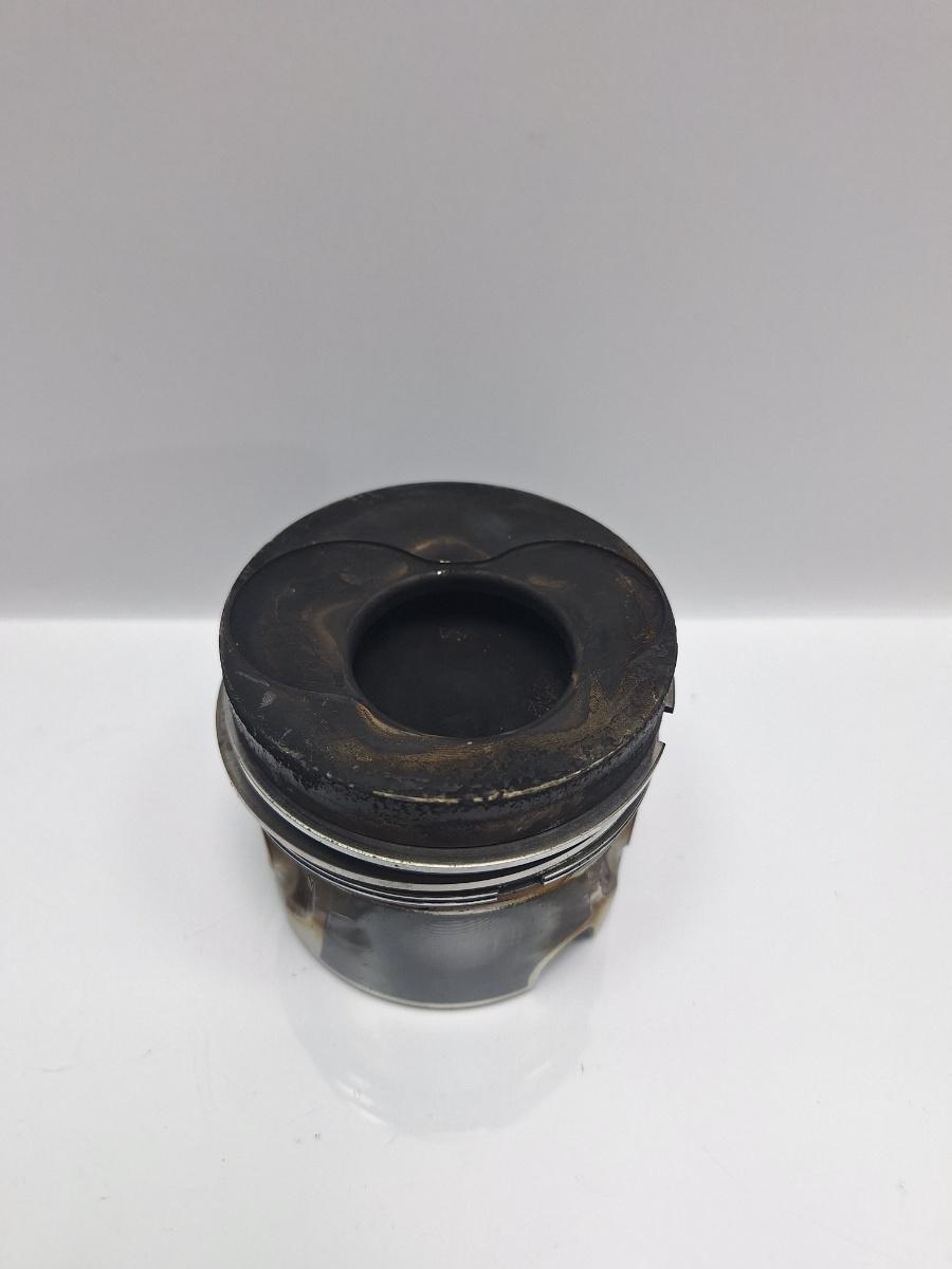 Piston 3/4 SKODA SUPERB 3U4 2001 - 2008 TDI AVF, AWX 038107065EM