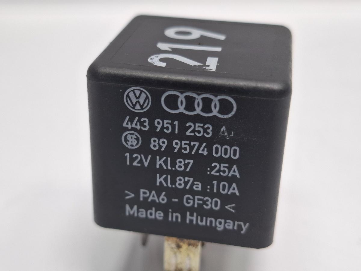 Releu 219 SKODA SUPERB 3U4 2001 - 2008 TDI AVF, AWX 443951253AA