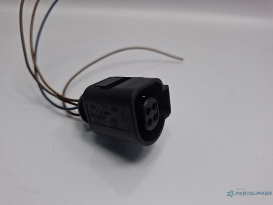 Mufa conector 4 pini SKODA SUPERB 3U4 2001 - 2008 TDI AVF, AWX 4B0973712