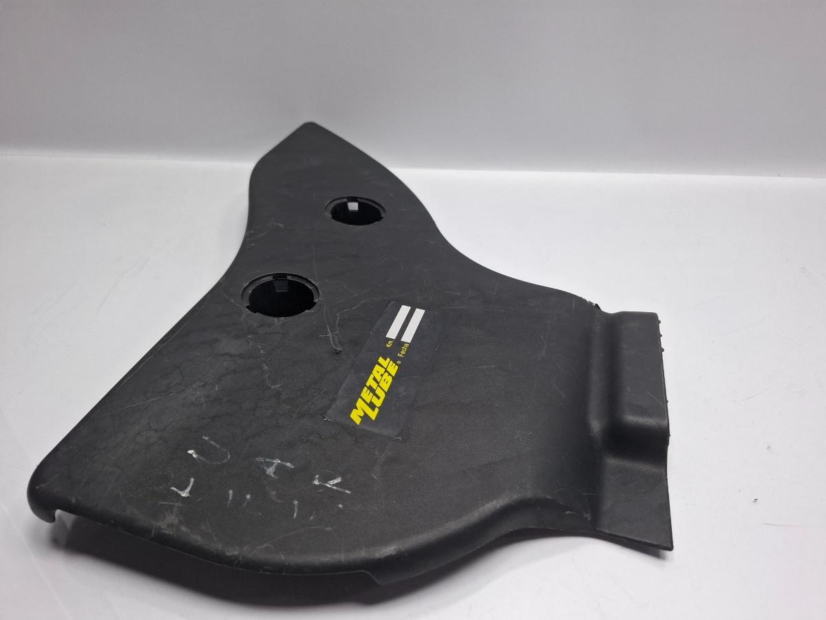 Ornament compartiment motor SKODA SUPERB 3U4 2001 - 2008 TDI AVF, AWX 8D0133849A