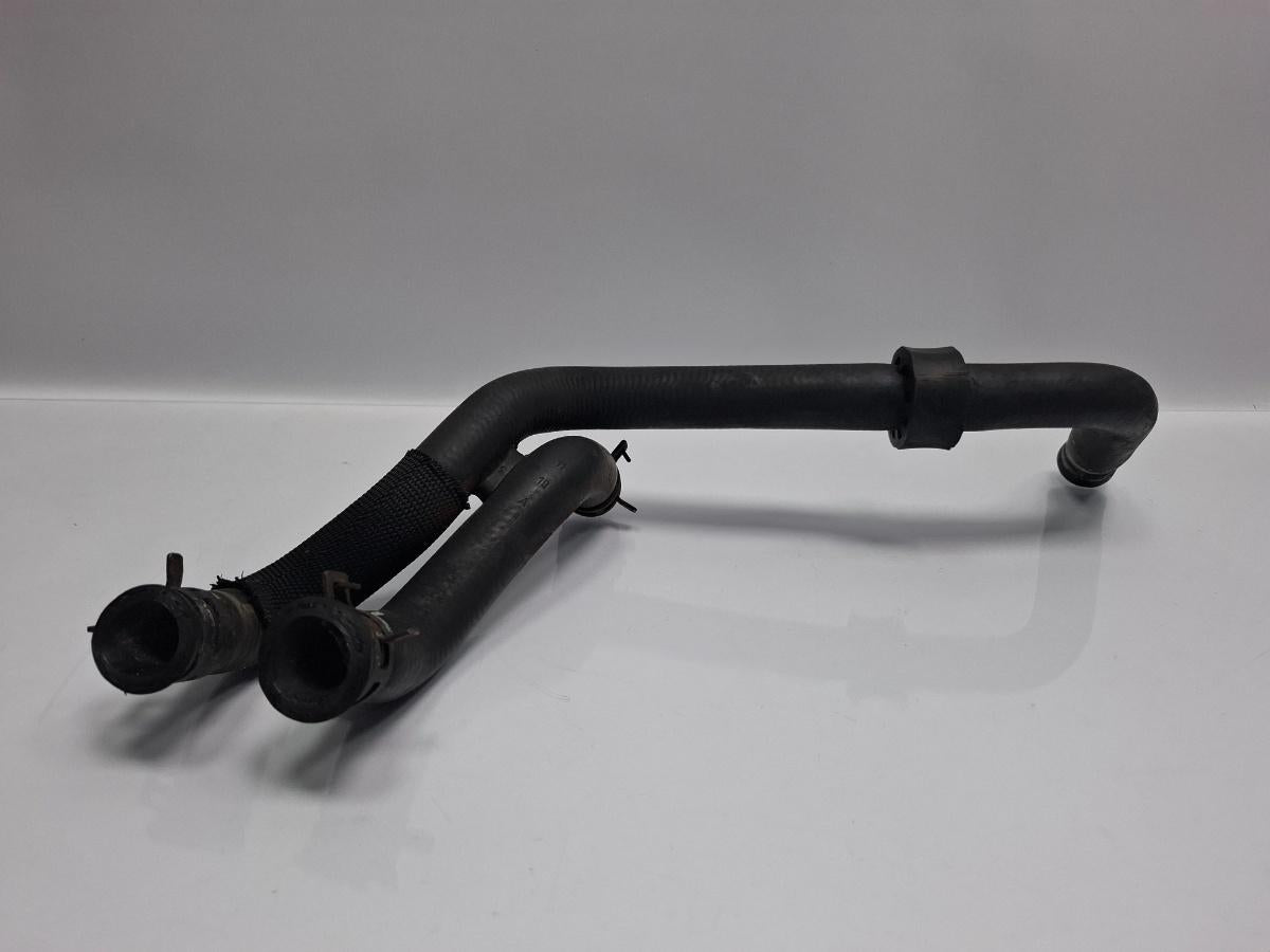 Furtun lichid de racire motor SKODA SUPERB 3U4 2001 - 2008 TDI AVF, AWX  038121086F