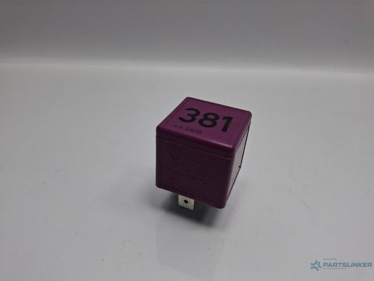 Releu 381 SKODA SUPERB 3U4 2001 - 2008 TDI AVF, AWX 431951553G