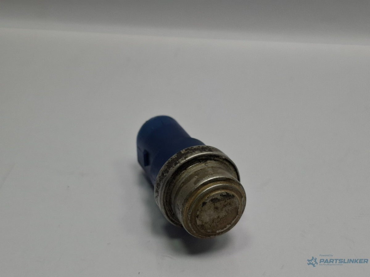 Senzor temperatura lichid de racire SKODA SUPERB 3U4 2001 - 2008 TDI AVF, AWX 8D0959481B