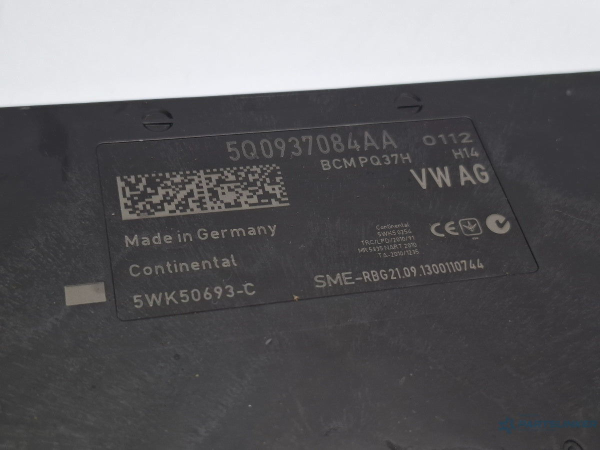 Modul de confort SKODA OCTAVIA Combi 5E5 2012 - > TDI CKFC, CRMB, CYKA Continental 5WK50694C 5Q0937084AA