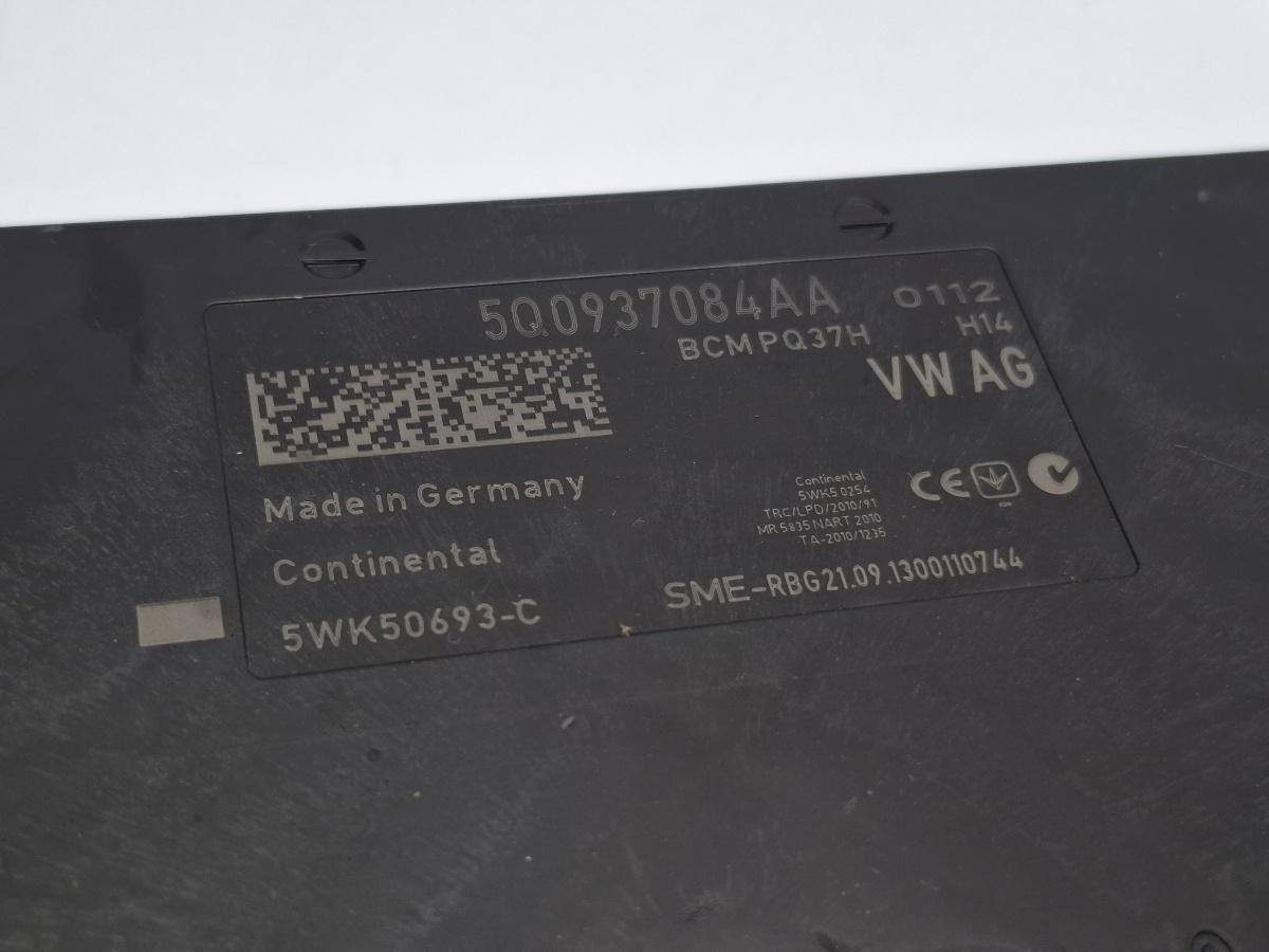 Modul de confort SKODA OCTAVIA Combi 5E5 2012 - > TDI CKFC, CRMB, CYKA Continental 5WK50694C 5Q0937084AA