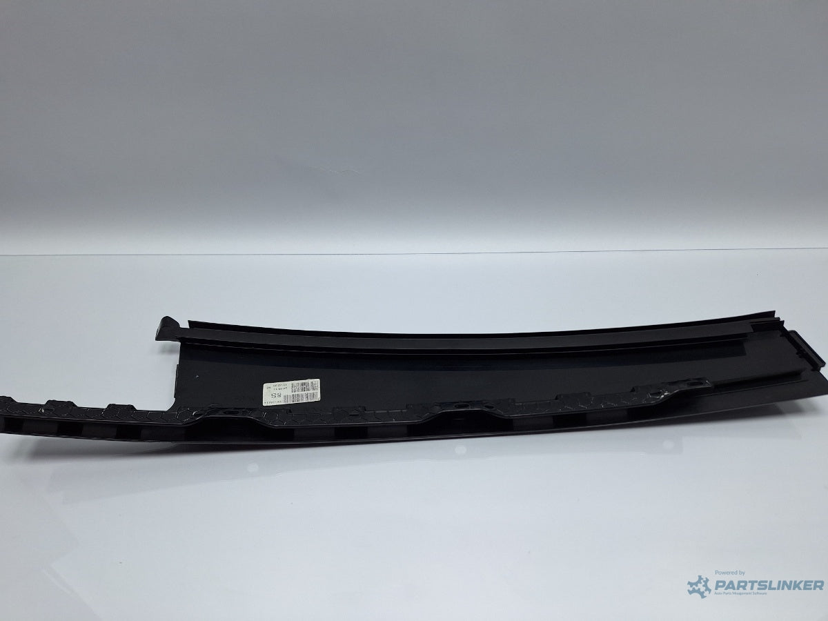 Ornamente usa dreapta spate SKODA OCTAVIA Combi 5E5 2012 - > TDI CKFC, CRMB, CYKA 5E0839902