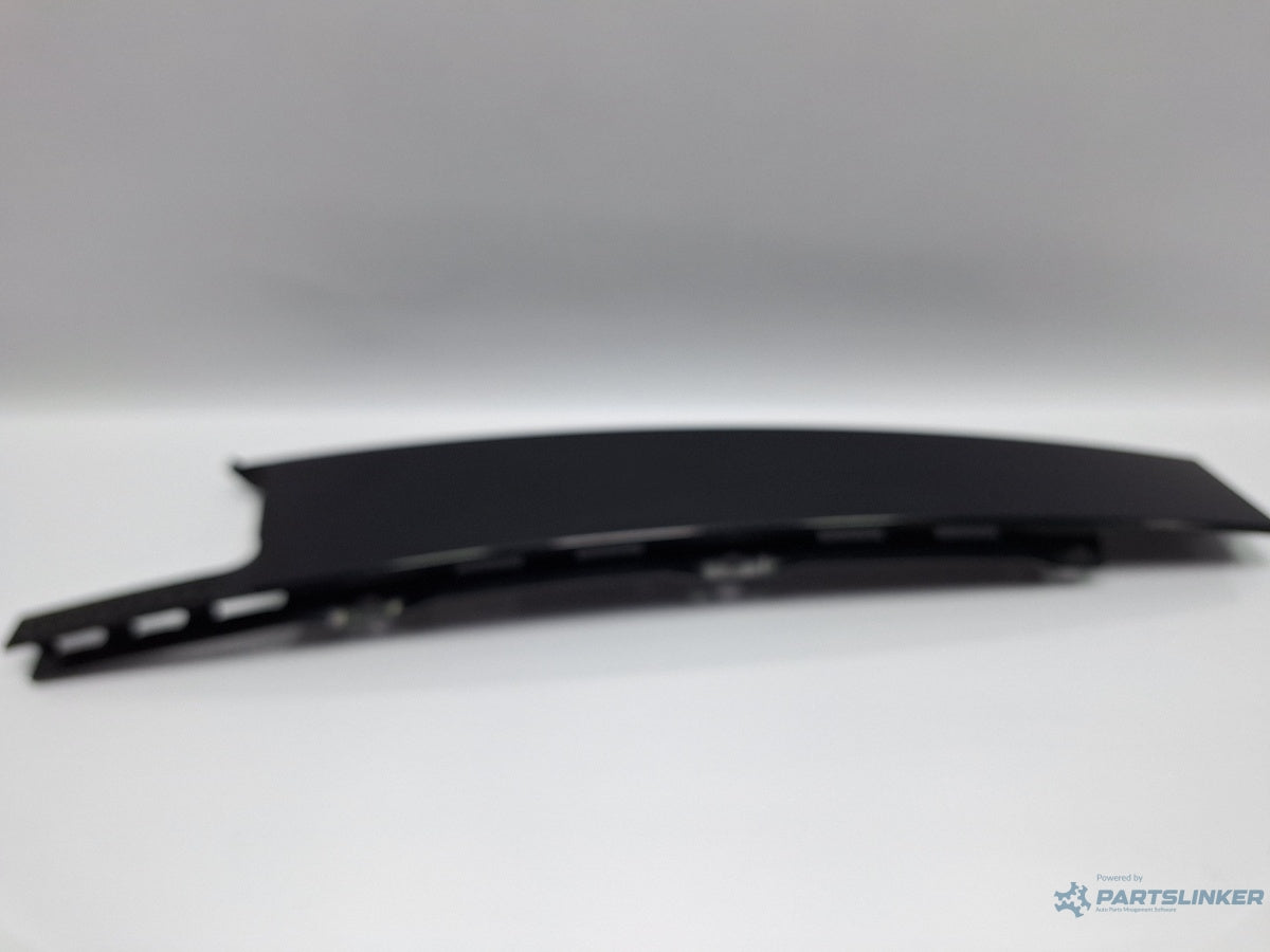 Ornament usa stanga spate SKODA OCTAVIA Combi 5E5 2012 - > TDI CKFC, CRMB, CYKA 5E0839901