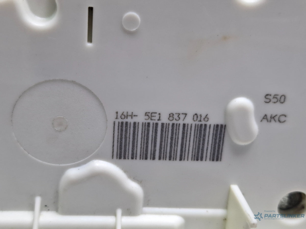 Broasca usa dreapta fata SKODA OCTAVIA Combi 5E5 2012 - > TDI CKFC, CRMB, CYKA 5E1837016