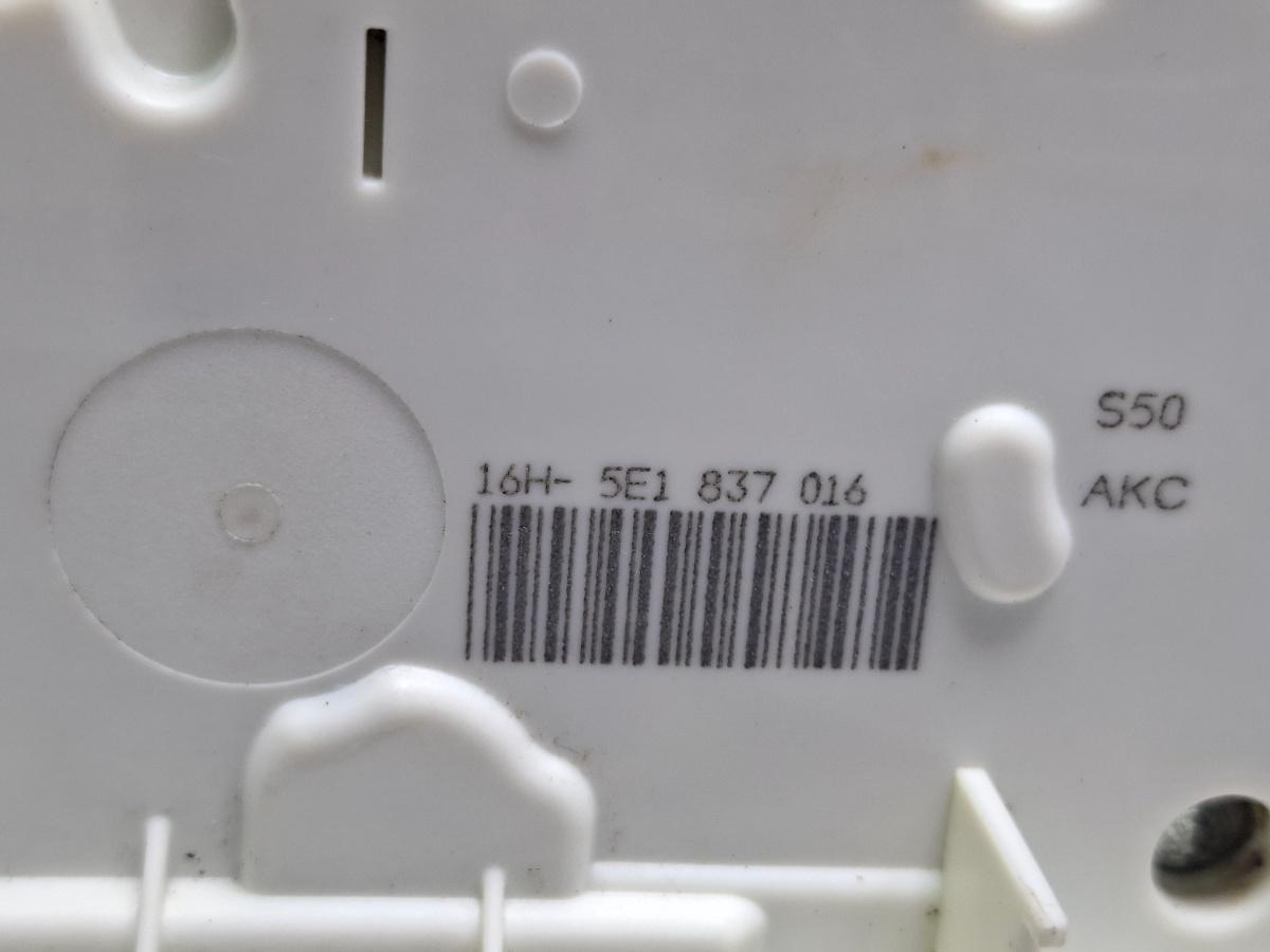 Broasca usa dreapta fata SKODA OCTAVIA Combi 5E5 2012 - > TDI CKFC, CRMB, CYKA 5E1837016
