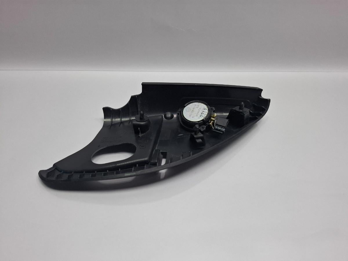Difuzor de inalta frecventa portiera fata dreapta fata SKODA OCTAVIA Combi 5E5 2012 - > TDI CKFC, CRMB, CYKA 5E0837974 , 5E0035411B