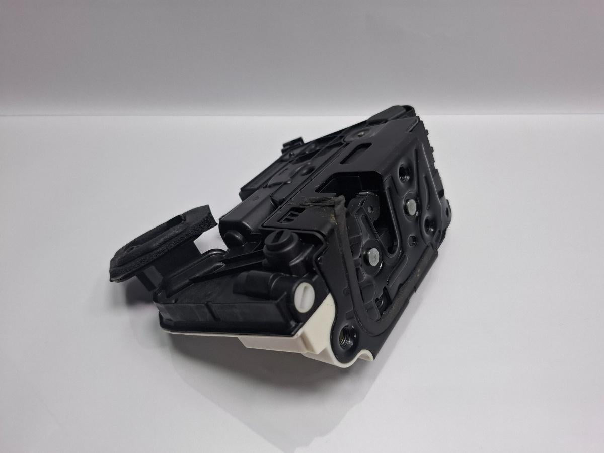 Broasca usa stanga spate SKODA OCTAVIA Combi 5E5 2012 - > TDI CKFC, CRMB, CYKA 5E0839015