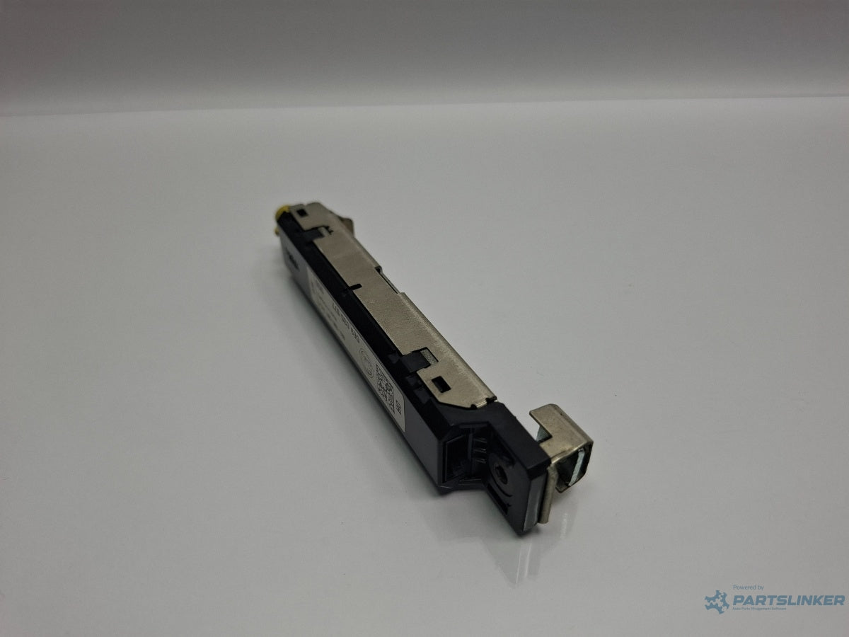 Modul antena SKODA OCTAVIA Combi 5E5 2012 - > TDI CKFC, CRMB, CYKA 5E9035577