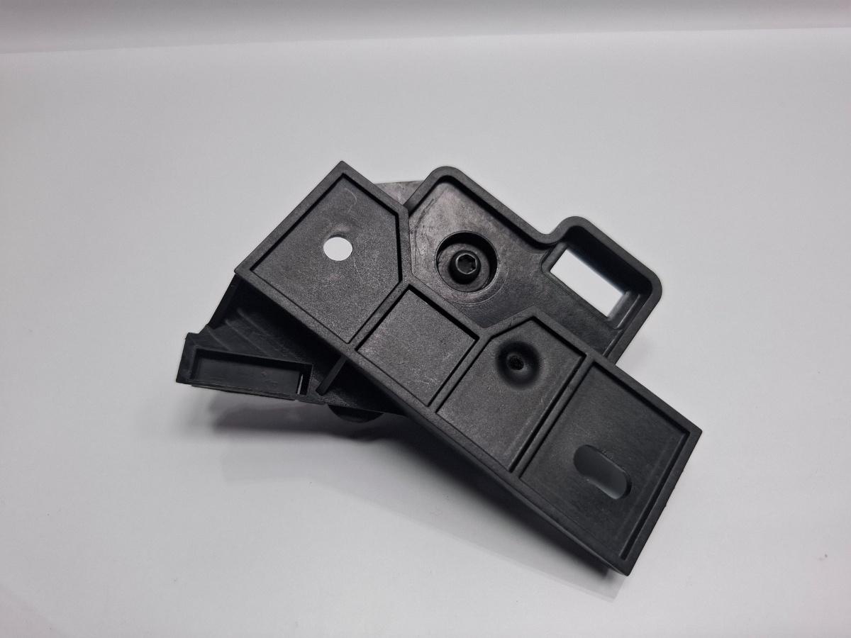 Maner capota motor SKODA OCTAVIA Combi 5E5 2012 - > TDI CKFC, CRMB, CYKA 6R1823633