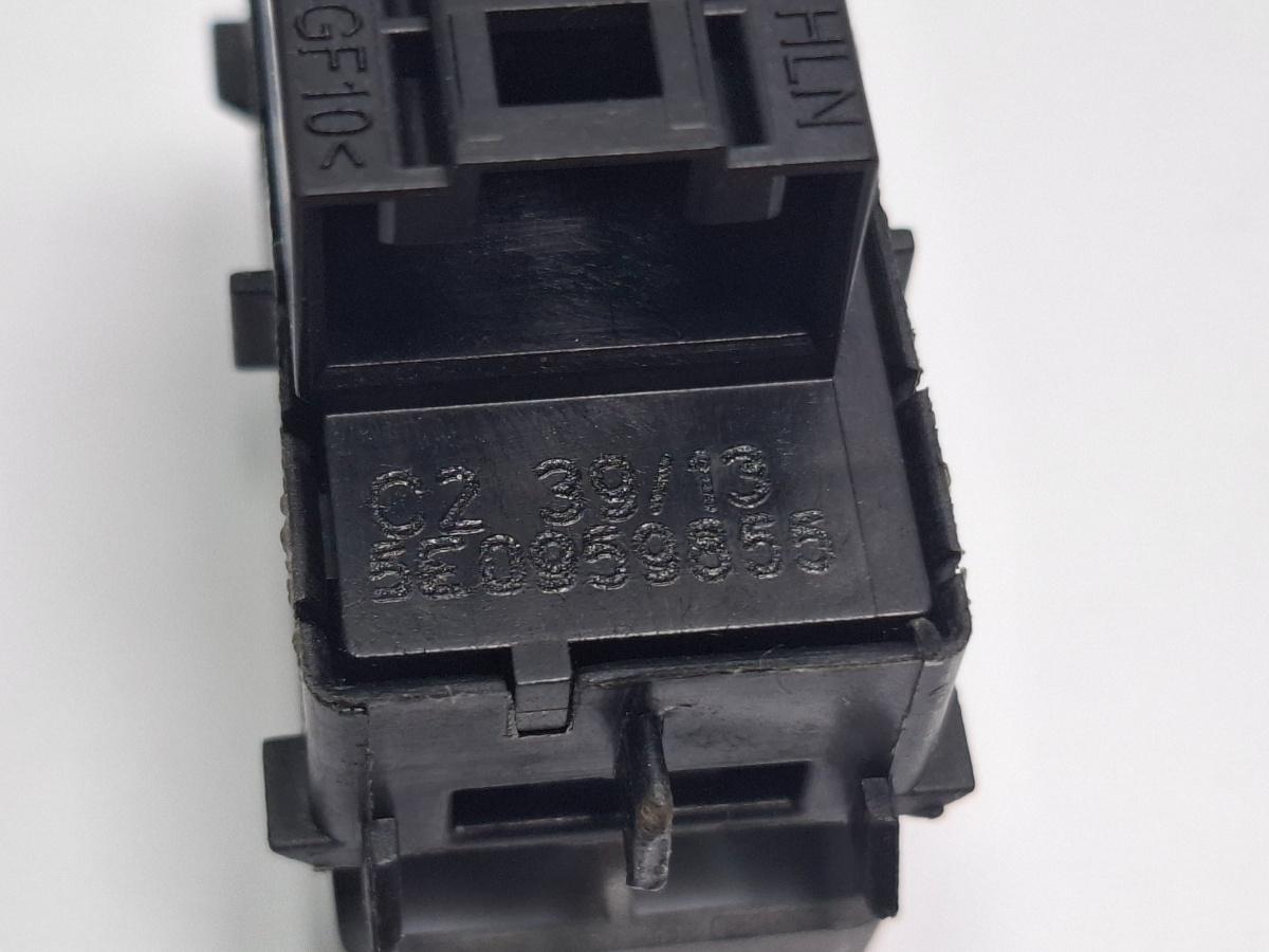Buton geam electric SKODA OCTAVIA Combi 5E5 2012 - > TDI CKFC, CRMB, CYKA 5E0959855