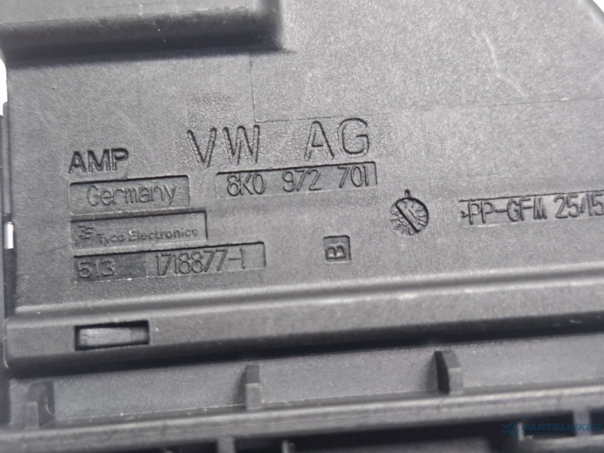 Mufa conector instalatie electrica usa spate SKODA OCTAVIA Combi 5E5 2012 - > TDI CKFC, CRMB, CYKA 8K0972701