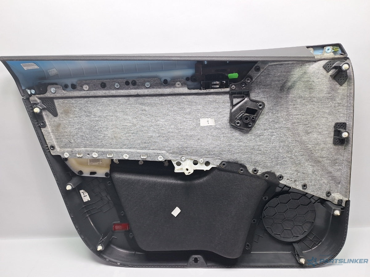 Panou usa dreapta fata SKODA OCTAVIA Combi 5E5 2012 - > TDI CKFC, CRMB, CYKA 5E1867012