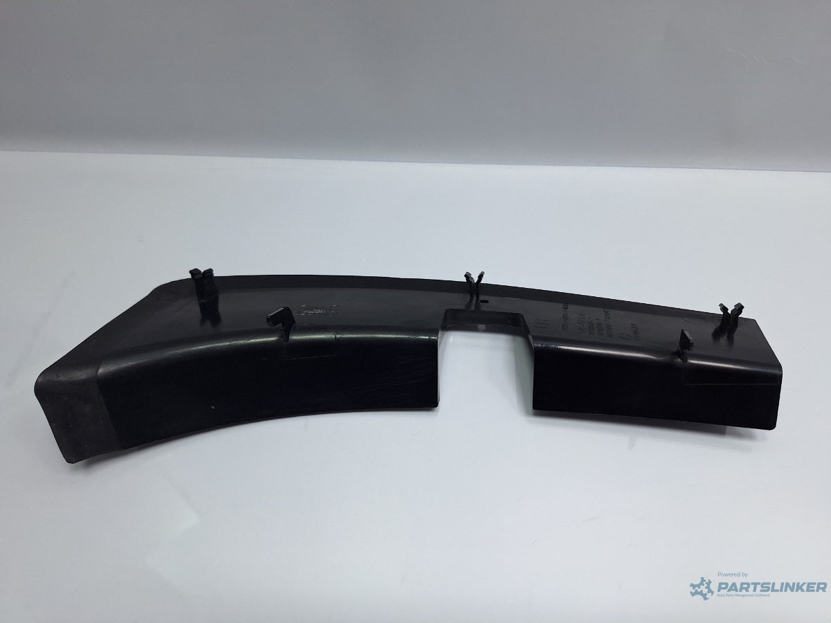 Ornament stop stanga SKODA OCTAVIA Combi 5E5 2012 - > TDI CKFC, CRMB, CYKA 5E9945311