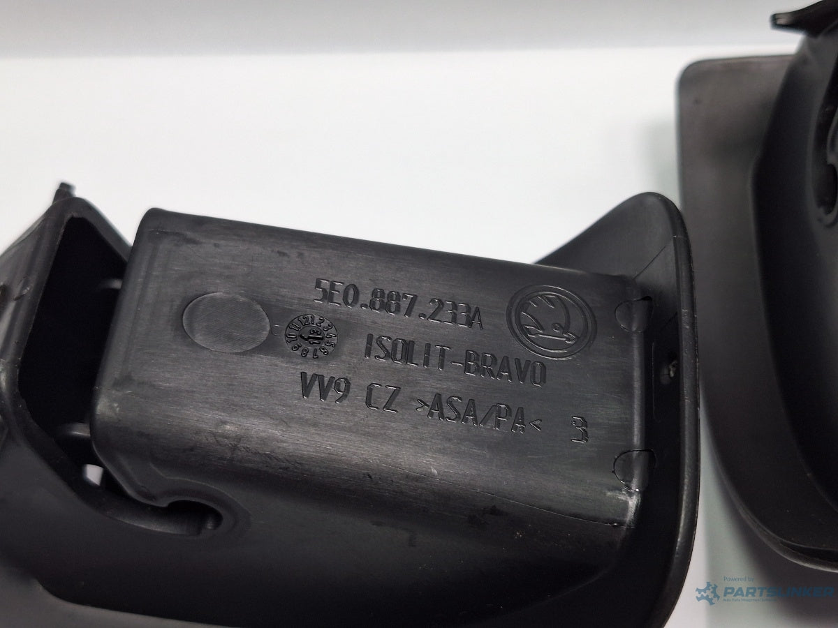 Capace ISOFIX SKODA OCTAVIA Combi 5E5 2012 - > TDI CKFC, CRMB, CYKA 5E0887233A , 5E0887187A