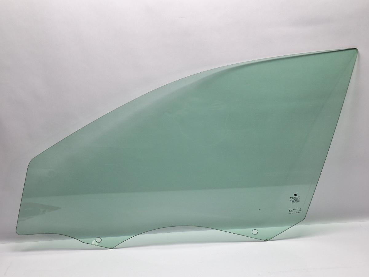 Geam usa stanga fata SKODA OCTAVIA Combi 5E5 2012 - > TDI CKFC, CRMB, CYKA AGC 43R-00049 5E0845201A
