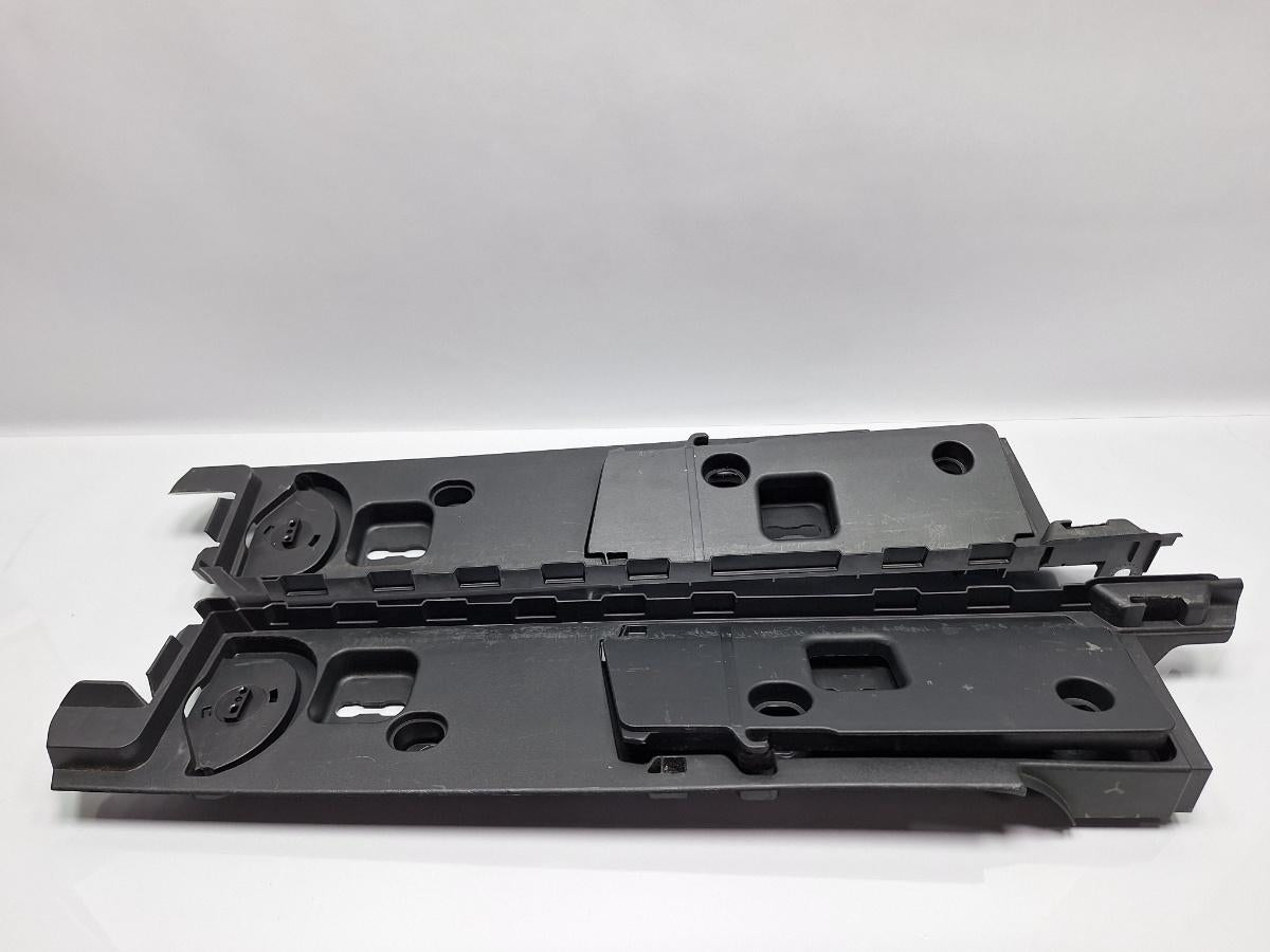 Sine mocheta portbagaj SKODA OCTAVIA Combi 5E5 2012 - > TDI CKFC, CRMB, CYKA 5E9864511B , 5E9864512B