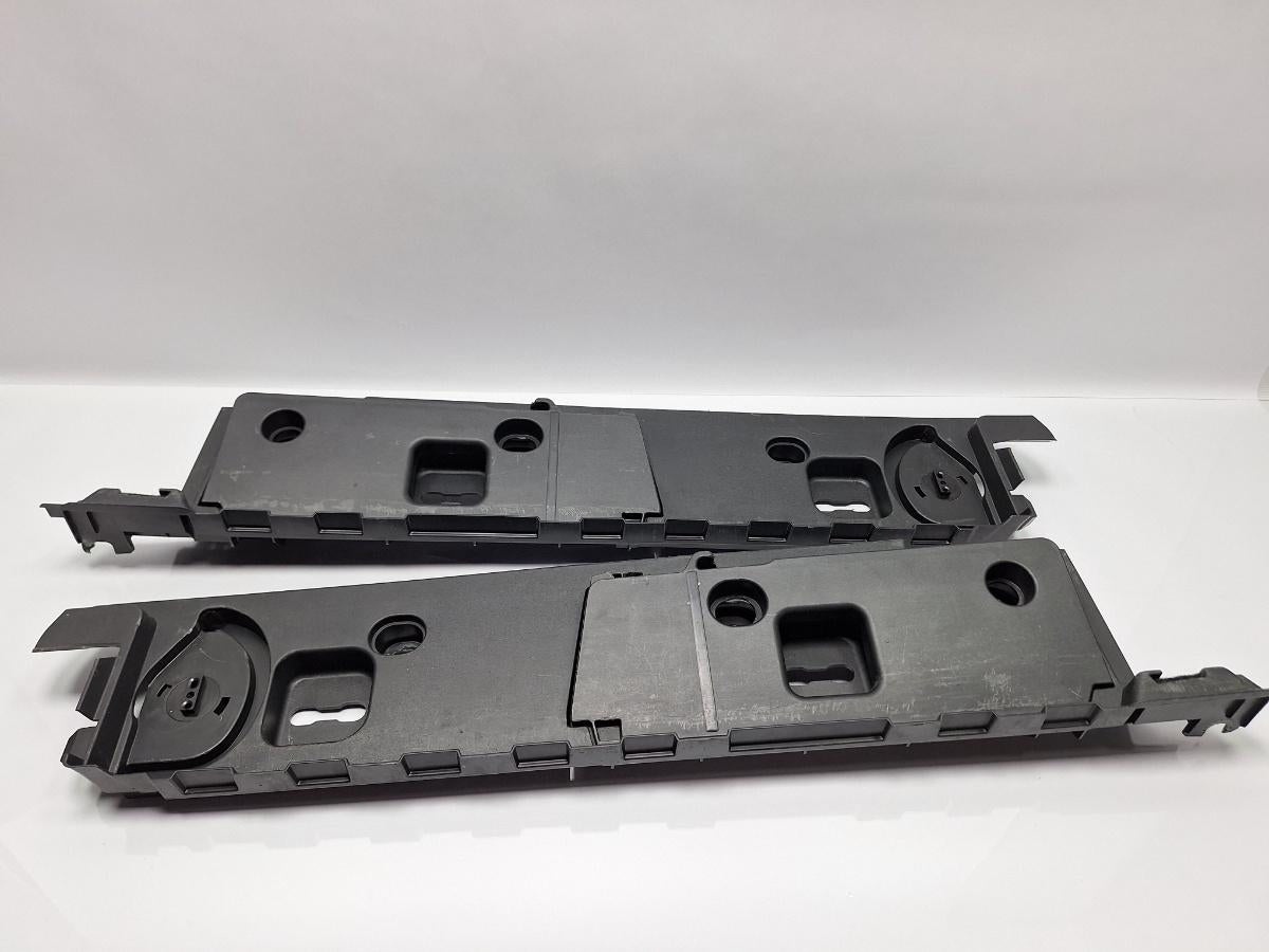 Sine mocheta portbagaj SKODA OCTAVIA Combi 5E5 2012 - > TDI CKFC, CRMB, CYKA 5E9864511B , 5E9864512B
