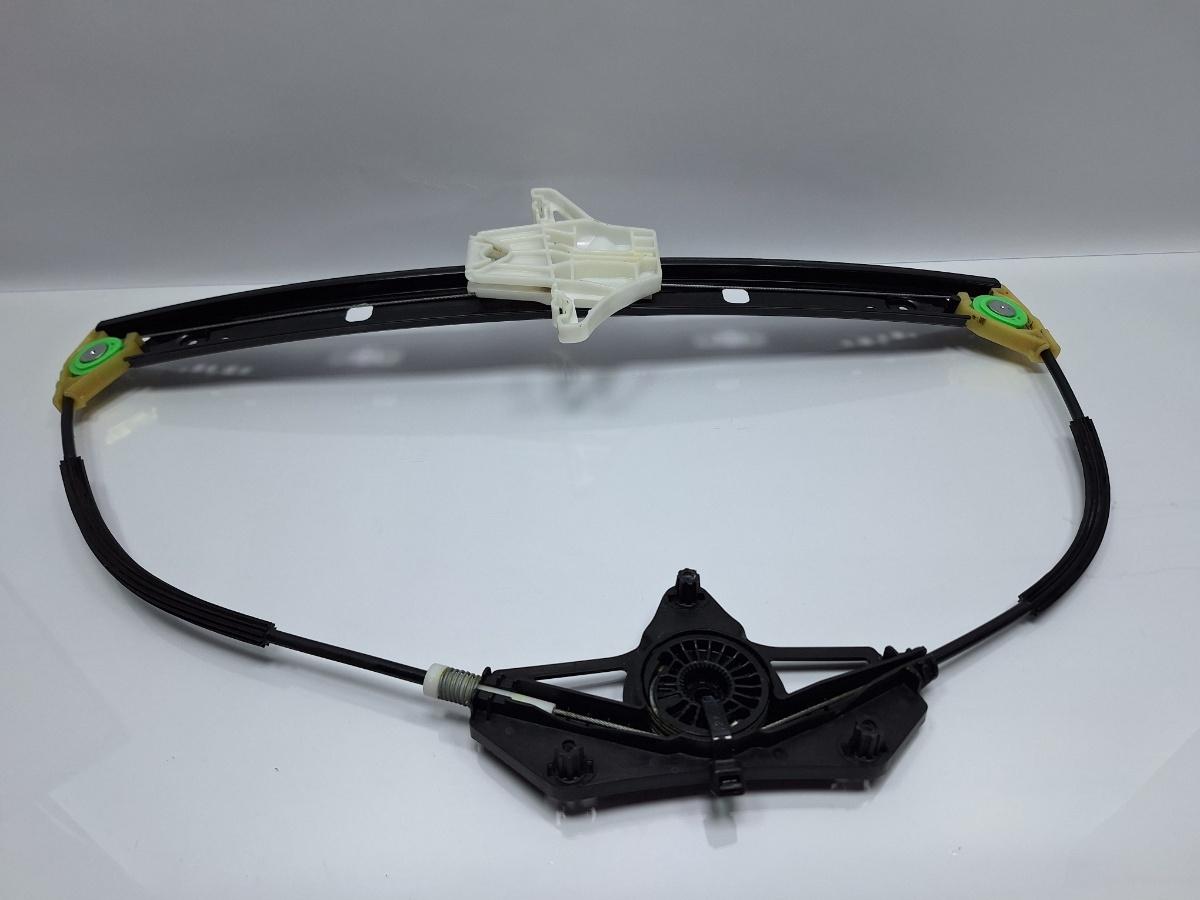 Macara geam stanga spate SKODA OCTAVIA Combi 5E5 2012 - > TDI CKFC, CRMB, CYKA 5E0839461