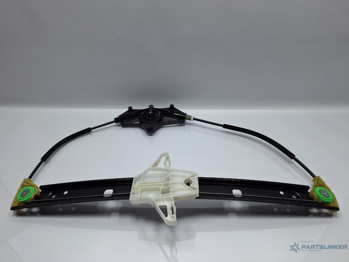 Macara geam stanga spate SKODA OCTAVIA Combi 5E5 2012 - > TDI CKFC, CRMB, CYKA 5E0839461