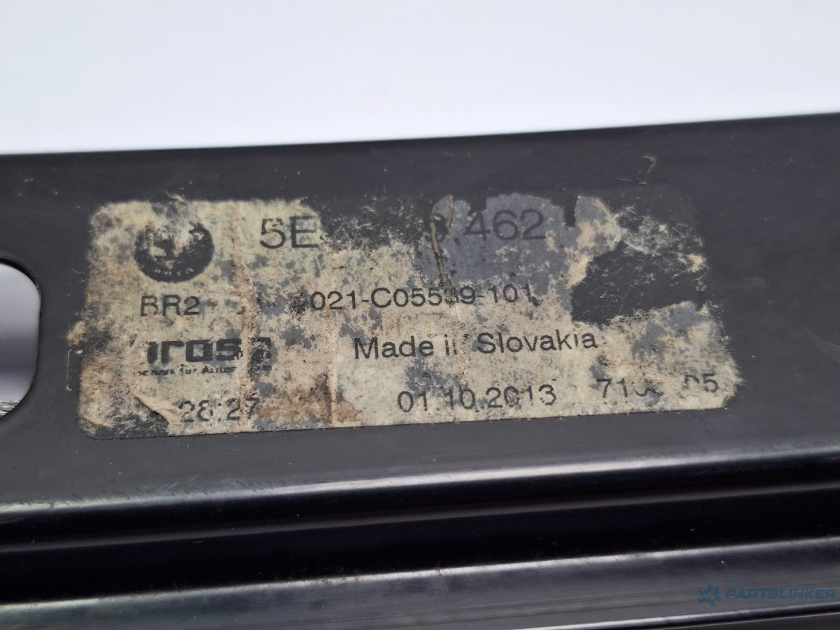 Macara geam dreapta spate SKODA OCTAVIA Combi 5E5 2012 - > TDI CKFC, CRMB, CYKA 5E0839462